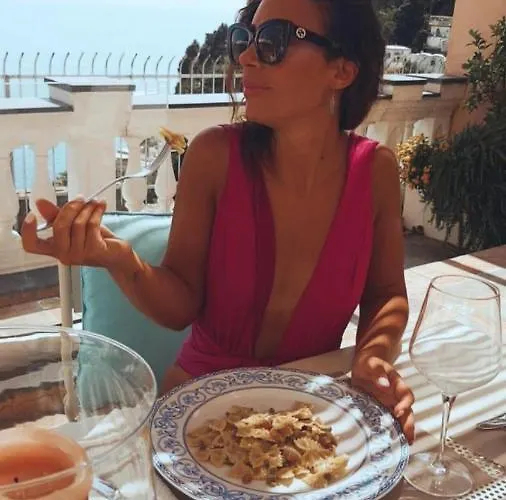 Πανσιόν Tesoro 3*